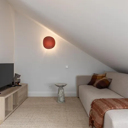 Tasteful 1bd Centre Apartme Daire Riga